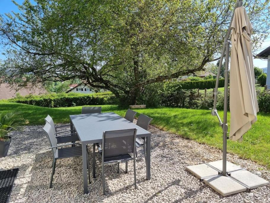 Orchamps-Vennes Logement Dans Maison + Exterieur מראה חיצוני תמונה